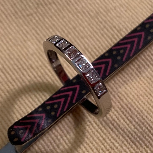 7 Round Diamond Ring White Gold Size 6 custom made from 80+ year old diamonds - Picture 2 of 5